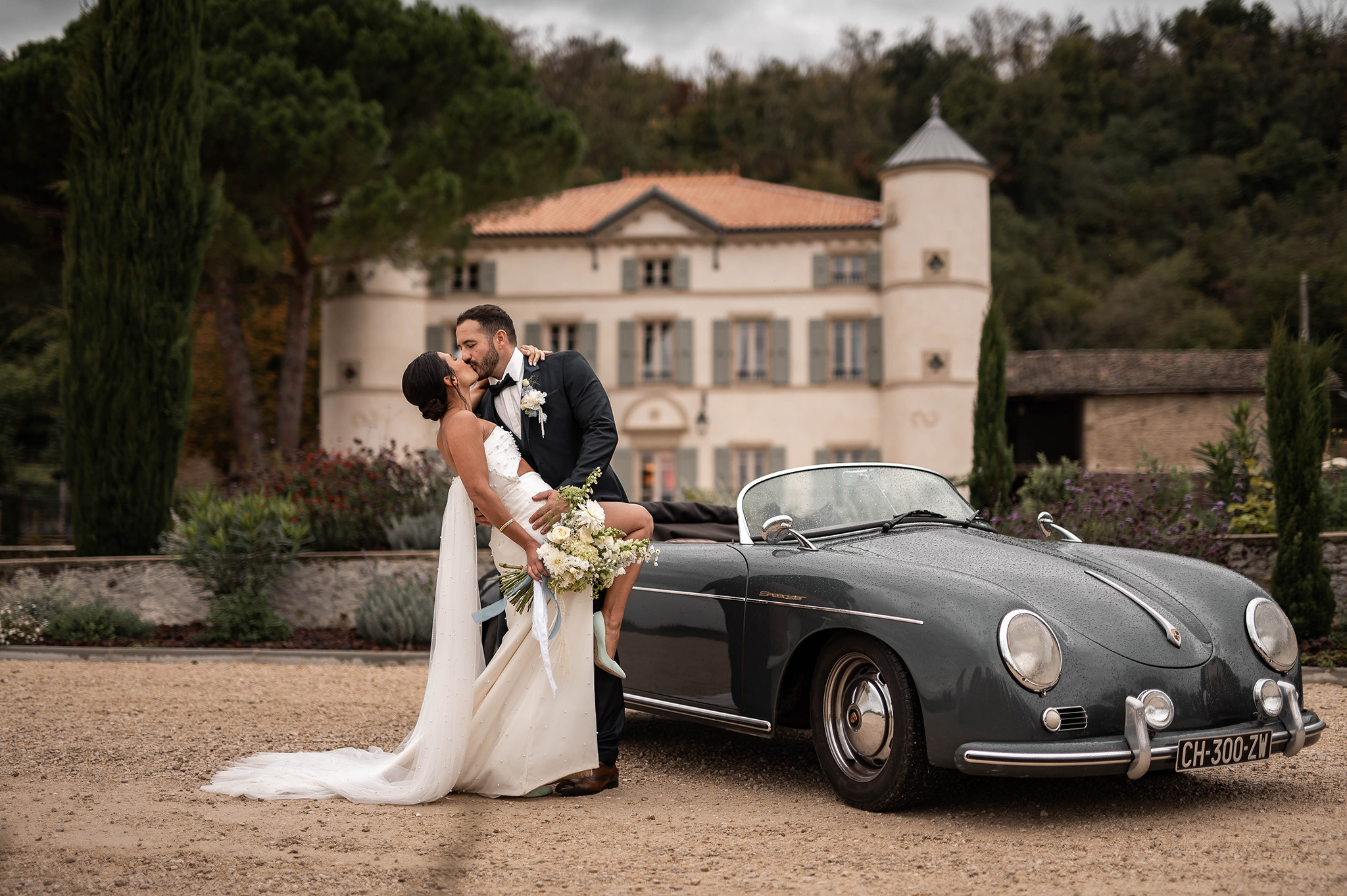 Photographe mariage Nancy en déplacement à Balme le château dans la Drome - reportage photo claire wichard