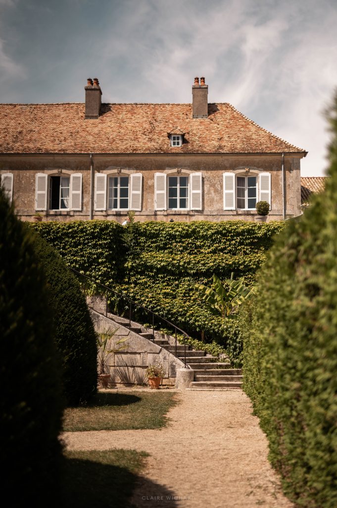Façade historique du Château d'Autigny-la-Tour, lieu d'exception pour un mariage près de Nancy